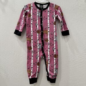 Villervalla Pink Woodland Animals Long Sleeve Snap Pajamas